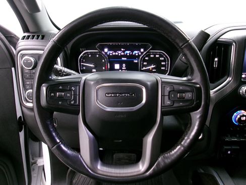 Used 2021 GMC Sierra 2500 Denali AWD/4WD image 7