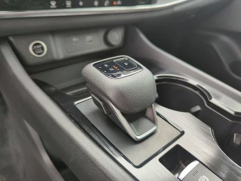 Certified 2023 Nissan Rogue SV FWD image 41