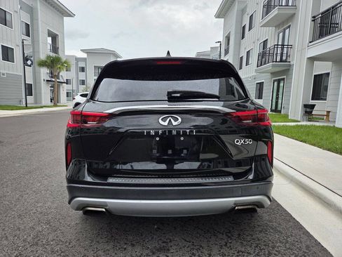 Used 2019 INFINITI QX50 Essential w/ Premium Heat Package FWD image 7