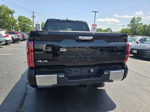 Used 2024 Toyota Tundra Limited AWD/4WD image 7
