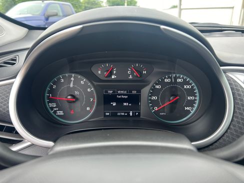 Used 2024 Chevrolet Malibu LT FWD image 19
