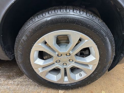 Used 2020 Land Rover Discovery Sport S image 31