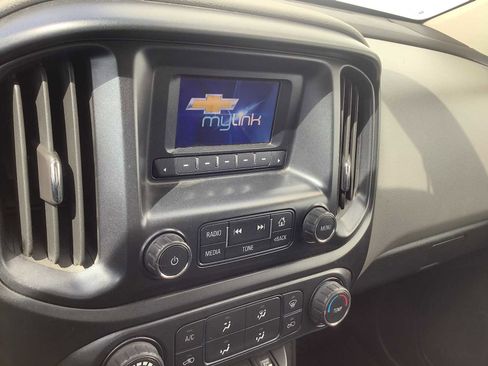 Used 2016 Chevrolet Colorado W/T w/ WT Convenience Package RWD image 16