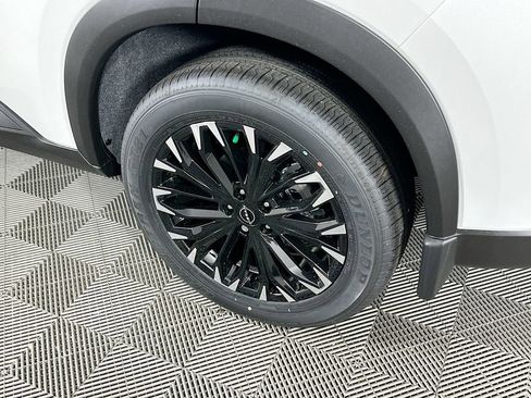 New 2026 Nissan Rogue SV AWD/4WD image 37