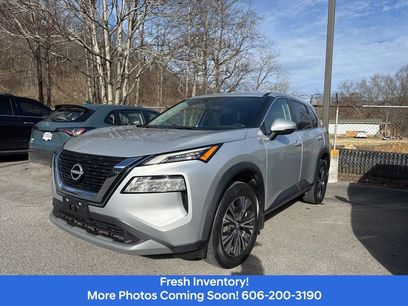 Used 2022 Nissan Rogue SV