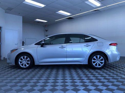 Certified 2025 Toyota Corolla LE FWD image 11