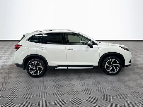 Certified 2023 Subaru Forester Touring AWD/4WD image 33