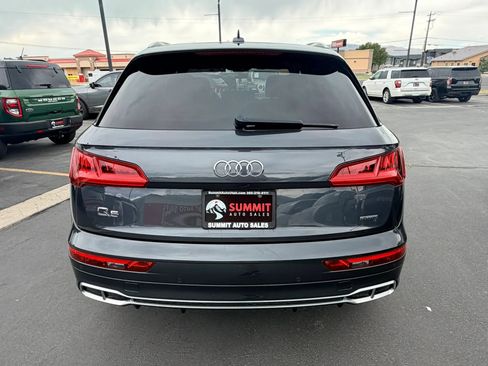 Used 2020 Audi Q5 e Premium Plus w/ Premium Plus Package AWD/4WD image 5