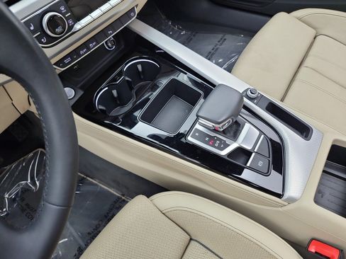 Used 2020 Audi A4 2.0T Premium Plus FWD image 11