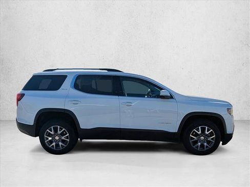 Used 2023 GMC Acadia SLT image 4