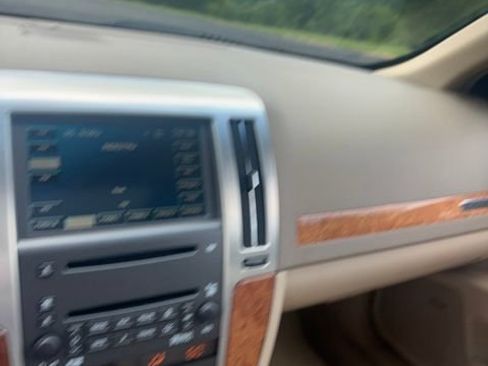 Used 2008 Cadillac STS V8 RWD image 35
