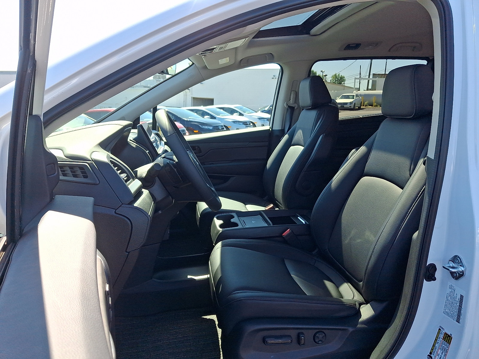 New 2027 Honda Odyssey EX-L image 6
