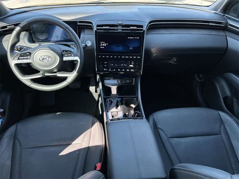 Certified 2023 Hyundai Santa Cruz Limited image 12