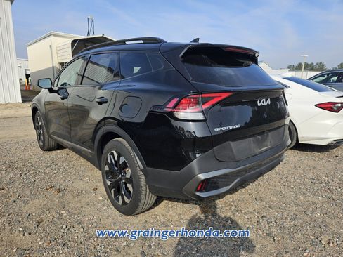 Used 2024 Kia Sportage X-Line w/ X-Line Premium Package image 10