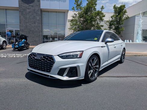 Used 2023 Audi S5 Prestige AWD/4WD image 9