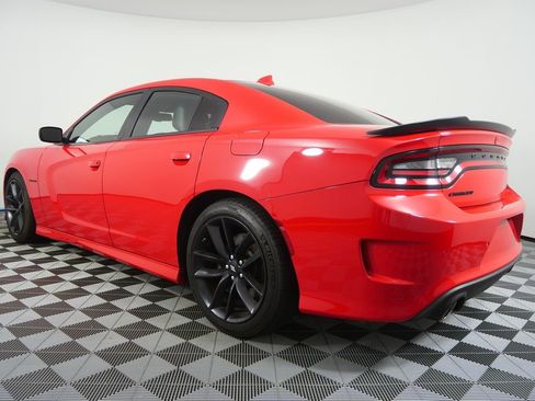 Used 2022 Dodge Charger R/T w/ Plus Group image 5
