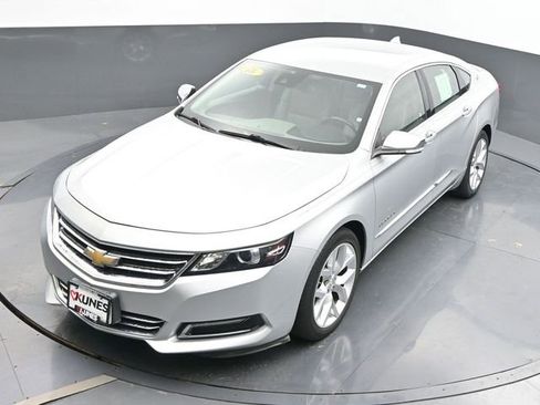 Used 2016 Chevrolet Impala LTZ image 36