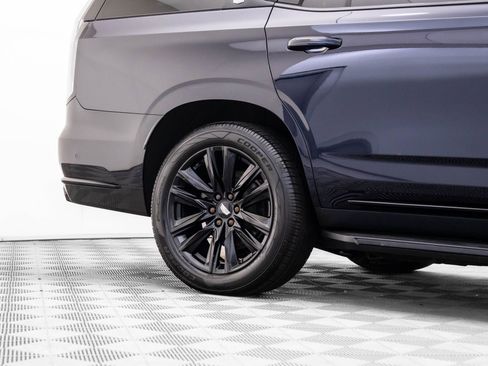 Used 2021 Cadillac Escalade Sport w/ Driver Assist Tech Package image 35