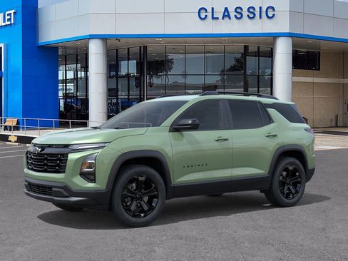 New 2026 Chevrolet Equinox LT image 2