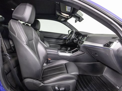 Used 2023 BMW 440i xDrive Coupe w/ Premium Package image 10