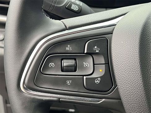 Used 2024 Buick Envista Sport Touring w/ Convenience I Package image 20