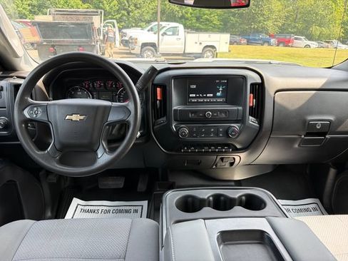 Used 2019 Chevrolet Silverado 2500 W/T AWD/4WD image 13