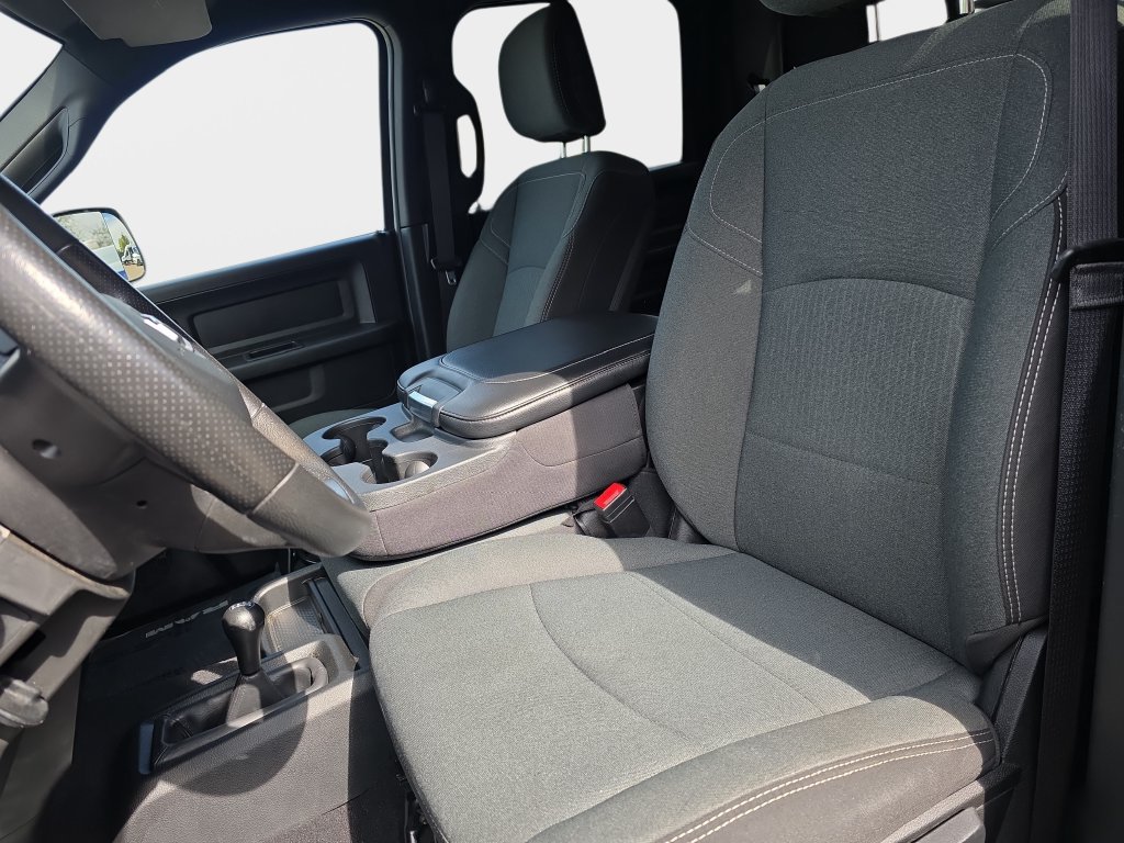 Used 2022 RAM 3500 Tradesman AWD/4WD image 17