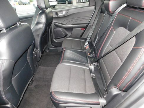 Used 2024 Ford Escape ST-Line image 13