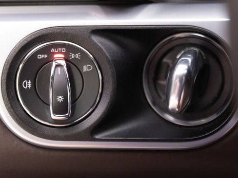 Used 2017 Porsche 911 Carrera RWD image 79