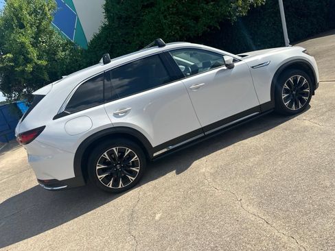 Used 2026 MAZDA CX-90 Plug-In Hybrid w/ Premium Plus AWD/4WD image 9