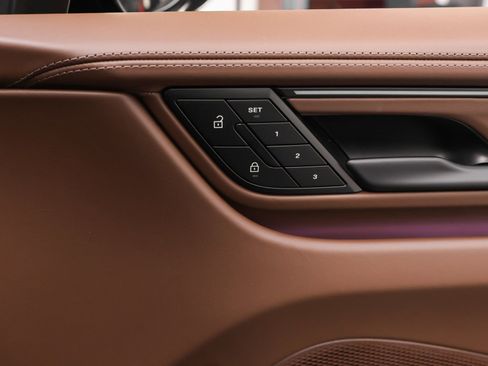 New 2025 Porsche Macan Turbo Electric image 22