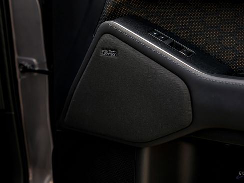 Used 2025 Lexus GX 550 w/ Accessory Package (Z1) image 99