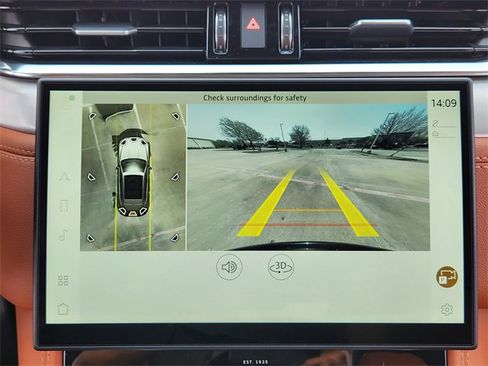 Used 2026 Jaguar F-PACE R-Dynamic S image 17