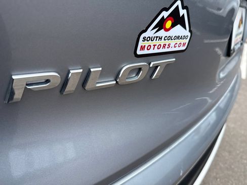 Used 2021 Honda Pilot Elite image 11