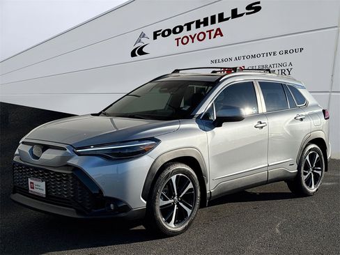 Certified 2024 Toyota Corolla Cross XSE image 3