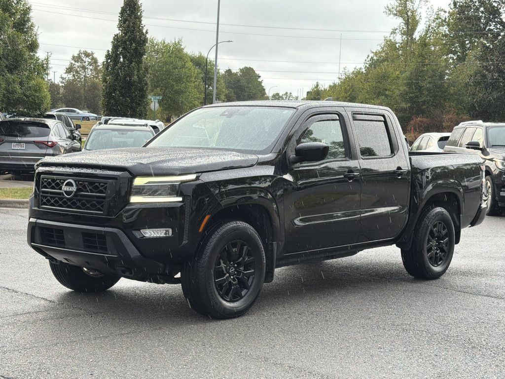 Used 2023 Nissan Frontier SV w/ Midnight Edition Package AWD/4WD image 7
