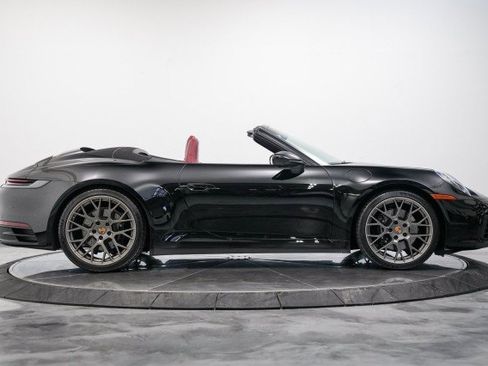 Used 2022 Porsche 911 Carrera 4S image 14