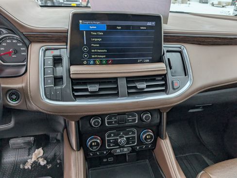 Used 2021 Chevrolet Tahoe High Country w/ Premium Package image 17