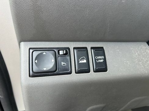 Used 2017 Nissan Frontier SL w/ Moonroof Package AWD/4WD image 20