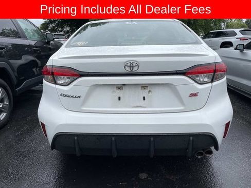 Used 2024 Toyota Corolla SE w/ SE Premium Package FWD image 5