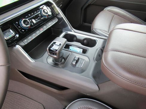 Certified 2024 GMC Sierra 1500 Denali w/ Denali Reserve Package RWD image 20