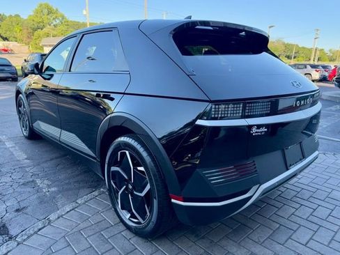 Used 2023 Hyundai Ioniq 5 SE image 9
