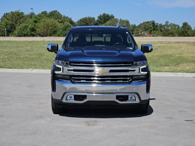 Used 2021 Chevrolet Silverado 1500 LTZ w/ LTZ Premium Texas Edition AWD/4WD image 2