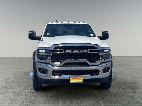 New 2026 RAM 5500 Tradesman w/ Chrome Appearance Group RWD image 8