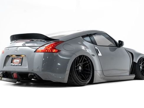 Used 2016 Nissan 370Z Bagged Show Car with Many image 4