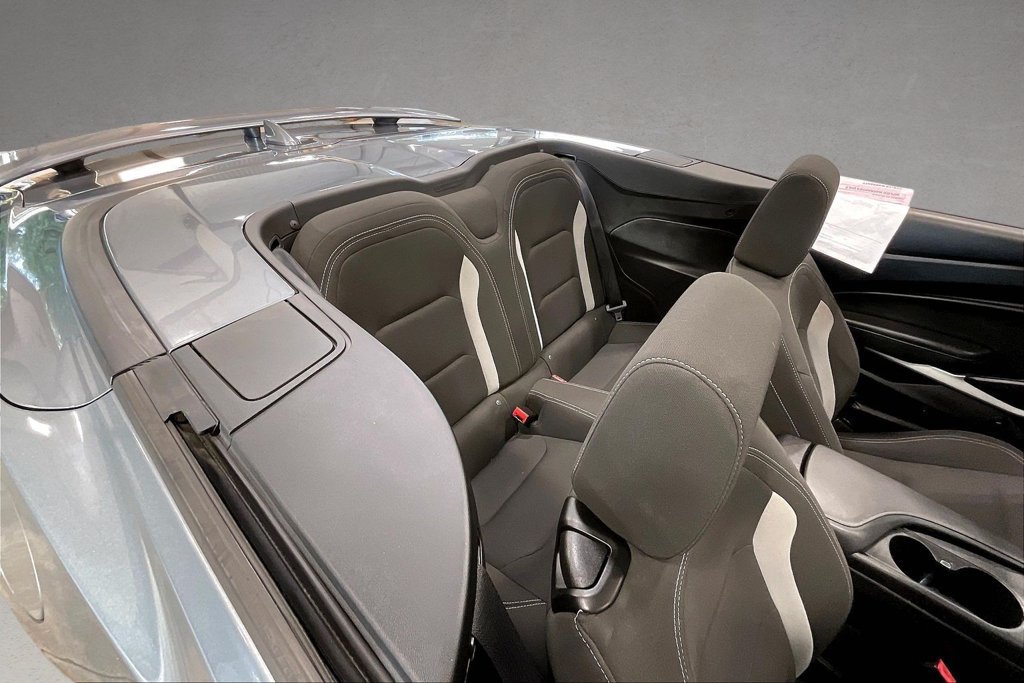 Used 2019 Chevrolet Camaro LT RWD image 24