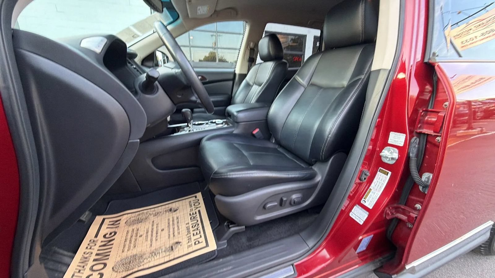 Used 2014 Nissan Pathfinder SL w/ SL Tech Package AWD/4WD image 17