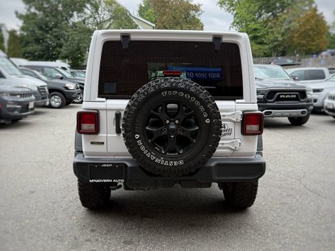 Used 2022 Jeep Wrangler Unlimited Sport AWD/4WD image 10