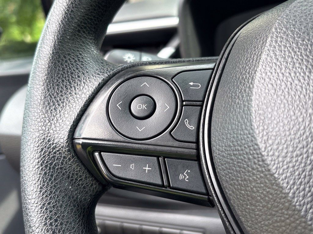 Used 2024 Toyota Corolla LE FWD image 14
