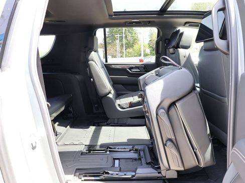 New 2026 GMC Yukon XL Elevation AWD/4WD image 44